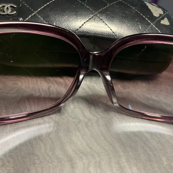 CHANEL Ribbon Coco Mark Sunglasses.RARE!EUC display picture 1